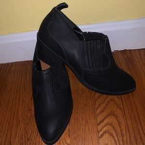 New Mudd Slip On Bootie